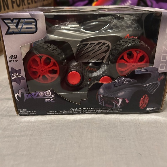 Monzoo rc remote control car 27 mhz AA battery powered - Picture 1 of 6